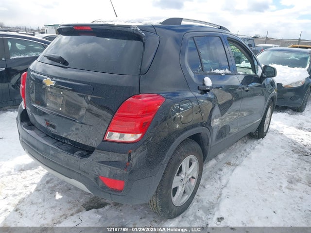 KL7CJLSM6NB548332 Chevrolet Trax