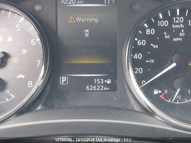 JN1BJ1CR0JW281952 Nissan Qashqai Sl Awd