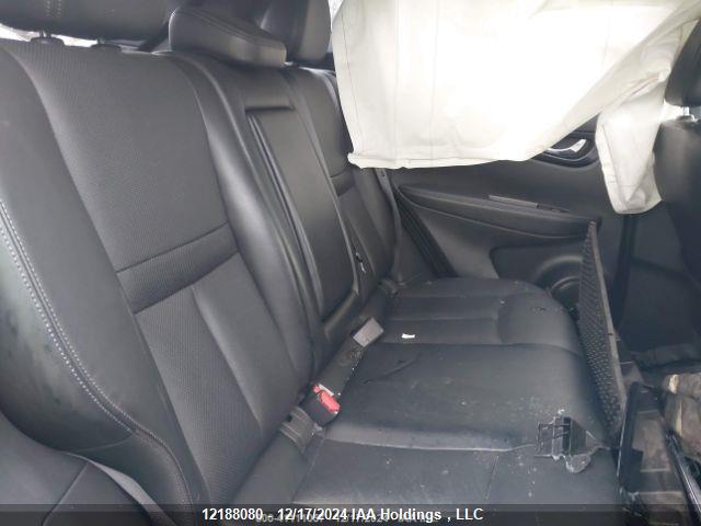 JN1BJ1CR0JW281952 Nissan Qashqai Sl Awd
