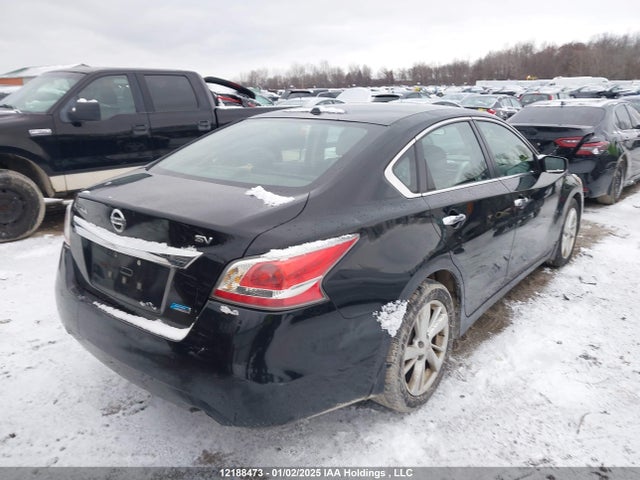 1N4AL3AP3EN330501 Nissan 2014