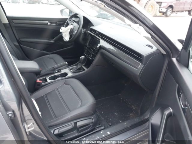 1VWBA7A38MC007674 Volkswagen Passat Highline