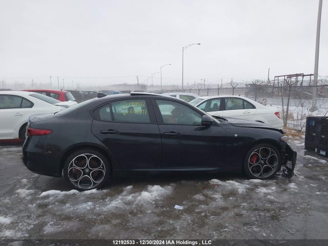Alfa Romeo giulia (952) 2022 ZARFANBN9N7662547 Image 12