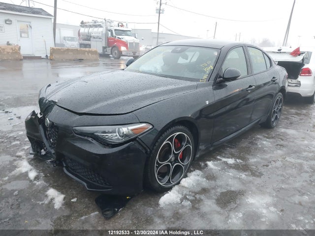Alfa Romeo giulia (952) 2022 ZARFANBN9N7662547 Image 2