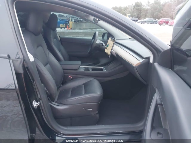7SAYGDEE1NF511111 Tesla Model Y