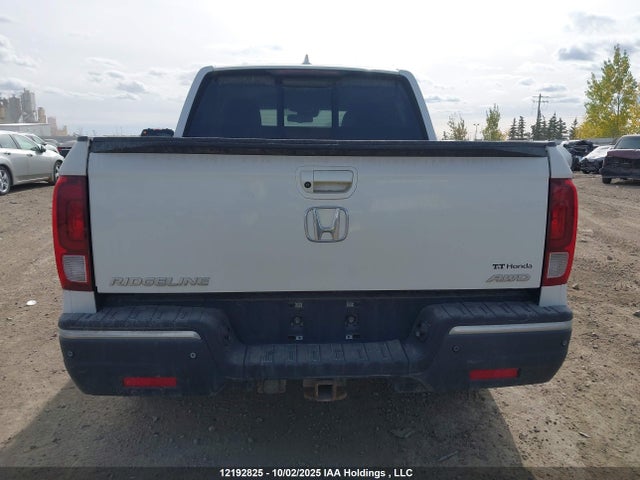 Honda j35y6 2017 5FPYK3F58HB506276 Image 17