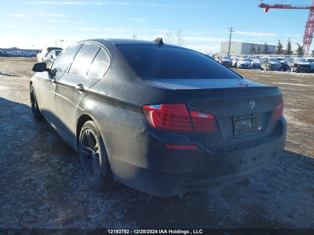 BMW 528I 2016 WBA5A7C5XGG144964 Image 3