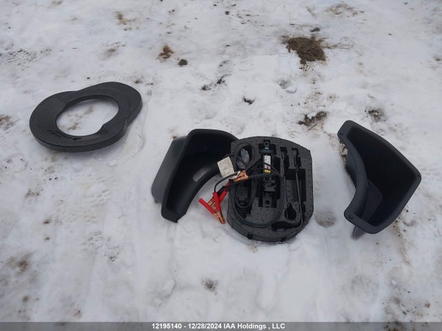1C4RJFBG6MC748385 Jeep Grand Cherokee