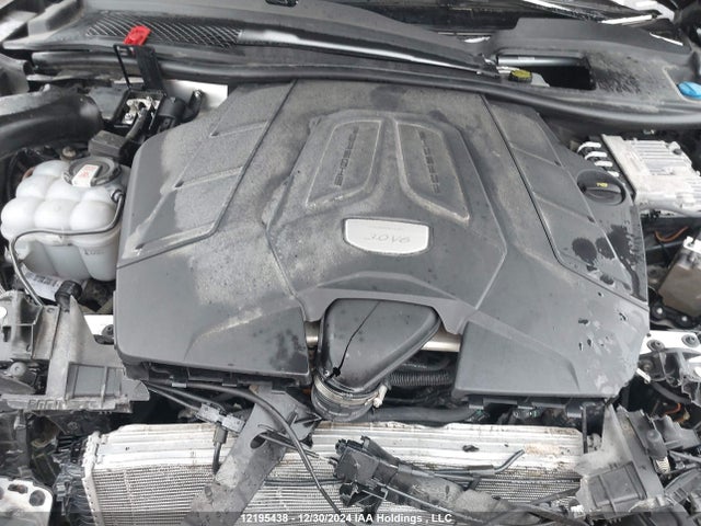 Porsche 2022 2022 WP1BA2AY3NDA49231 Image 10