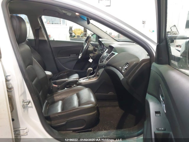 1G1P75SZ5F7223663 Chevrolet luz
