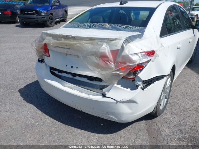 1G1P75SZ5F7223663 Chevrolet luz