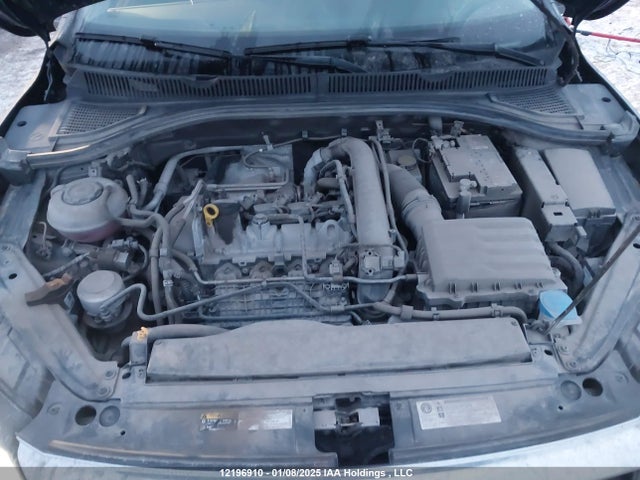 3VWE57BU0KM037725 Volkswagen 1.8 tsi