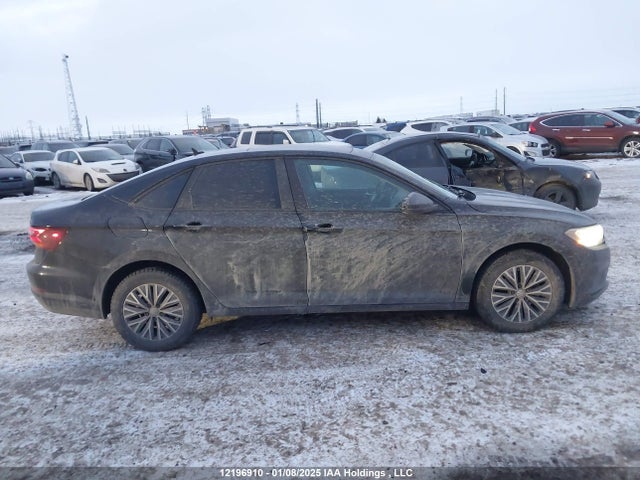 3VWE57BU0KM037725 Volkswagen 1.8 tsi