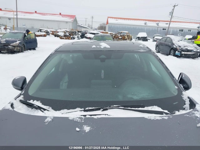 3N1AB8CV3NY264401 Nissan Sentra