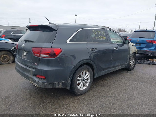 5XYPHDA39KG482908 KIA Sorento