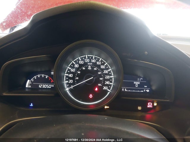 3MZBN1K76HM128565 Mazda pe