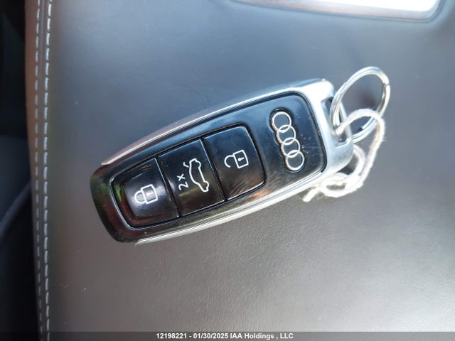 WAUM2BF22PN012189 Audi 55 tfsi