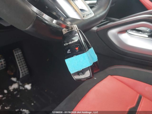 4JGFD6BB3RB007988 Mercedes-Benz m256