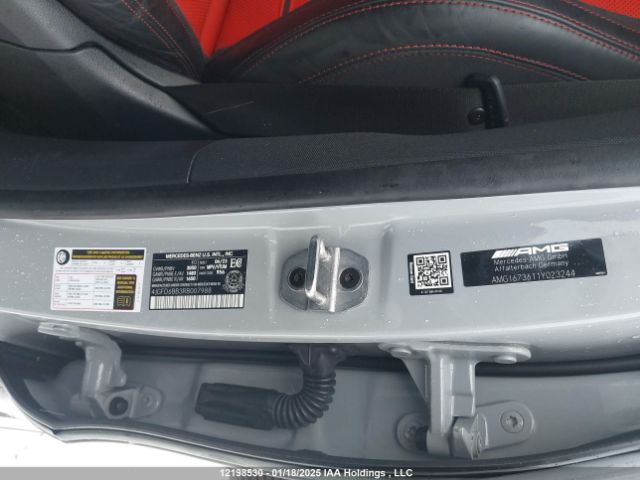 4JGFD6BB3RB007988 Mercedes-Benz m256