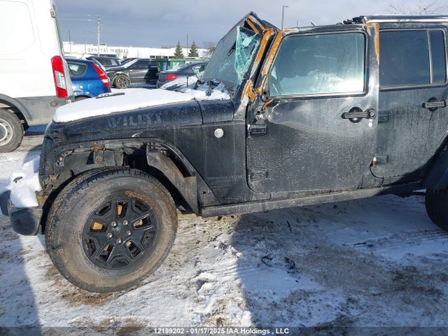1C4BJWDGXJL913784 Jeep Wrangler Unlimited Sport