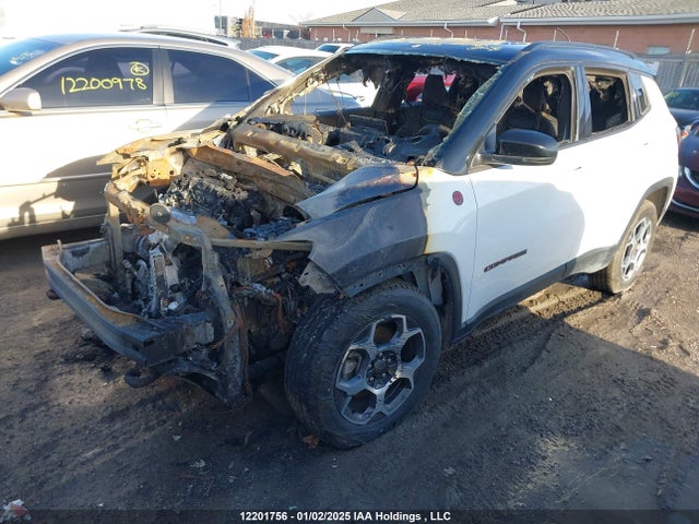 3C4NJDDB6NT150680 Jeep Compass Trailhawk