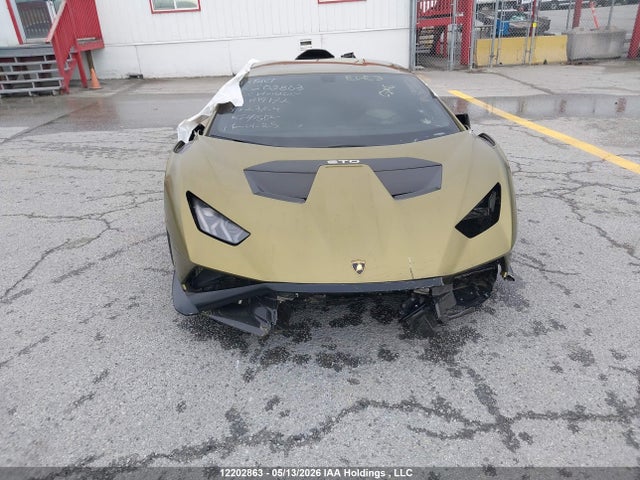 ZHWCA6ZX5NLA19172 Lamborghini Huracan Sto