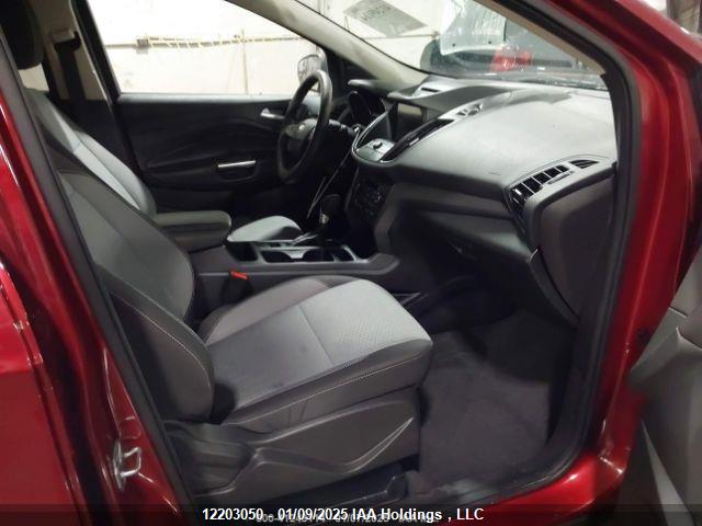 Продажа на аукционе авто 2017 Ford Escape Se, vin: 1FMCU9GD0HUA67082, номер лота: 12203050