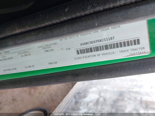 4V4NC9EH7KN211187 Volvo d13