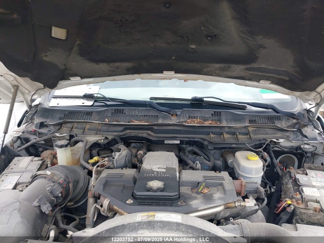 3C6UR5DL6EG319745 RAM 2500