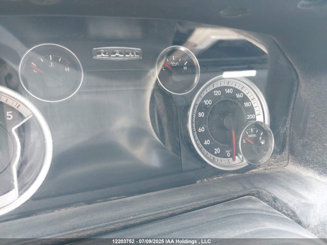 3C6UR5DL6EG319745 RAM 2500