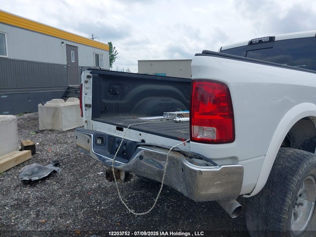 3C6UR5DL6EG319745 RAM 2500
