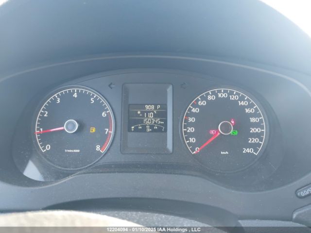 3VW2K7AJ1EM364979 Volkswagen 2014