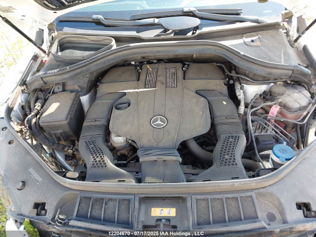 4JGDA5GB4HA983785 Mercedes-Benz m276