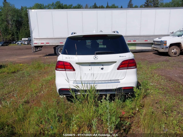 4JGDA5GB4HA983785 Mercedes-Benz m276