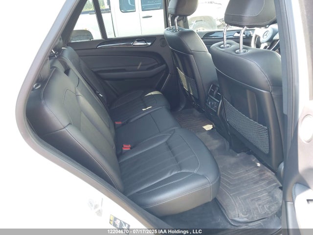 4JGDA5GB4HA983785 Mercedes-Benz m276