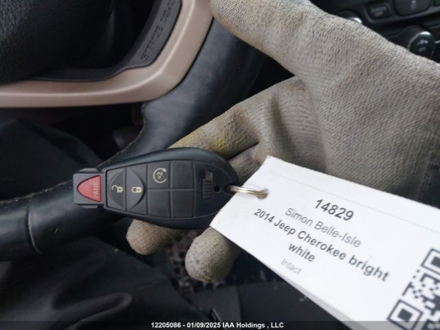 1C4PJLCS9EW122533 Jeep Cherokee