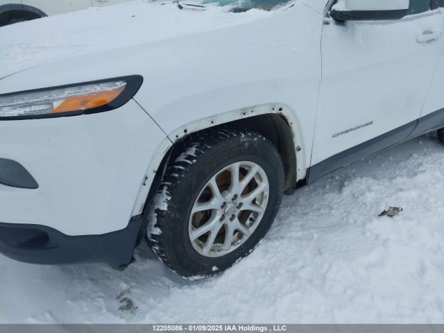 1C4PJLCS9EW122533 Jeep Cherokee