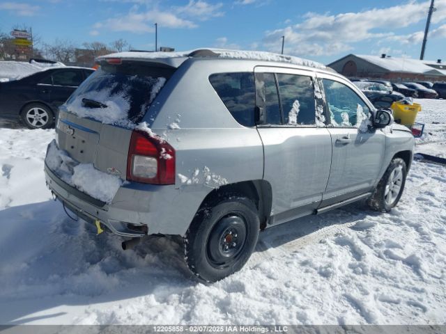1C4NJCAB3GD736048 Jeep 2016
