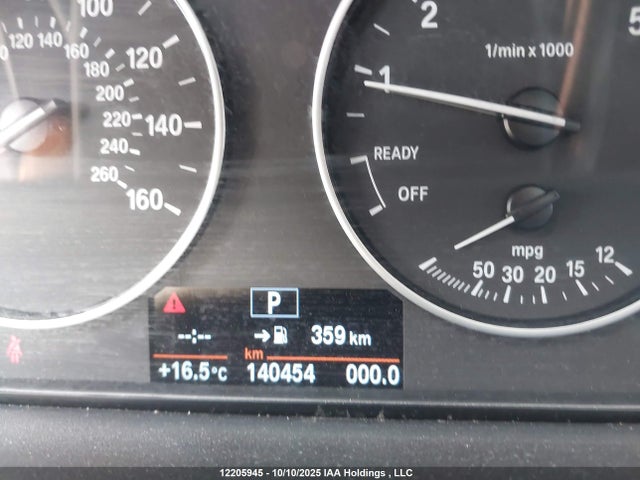 WBA3C3G51FNT53220 BMW 320i