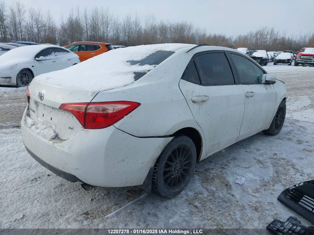 2T1BURHE2JC117815 Toyota COROLLA LE