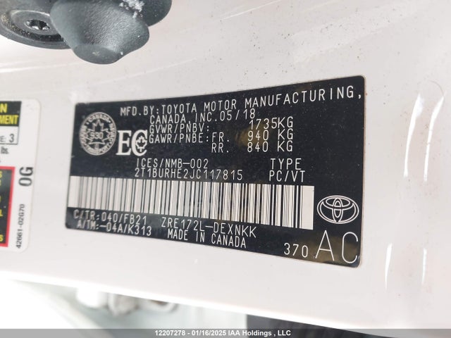 2T1BURHE2JC117815 Toyota COROLLA LE