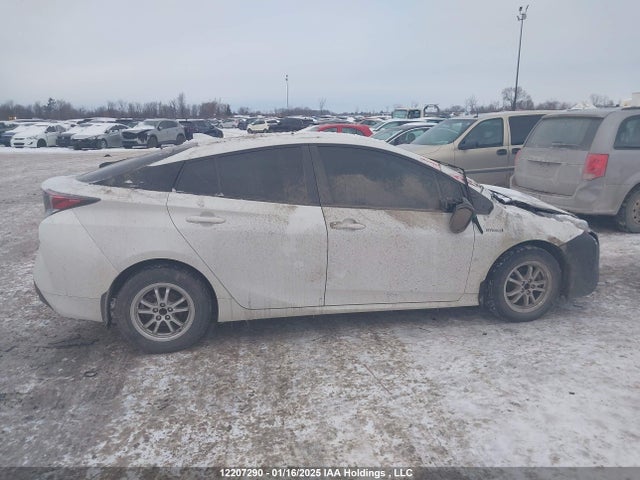 JTDKBRFU8G3008387 Toyota Prius Technology/touring