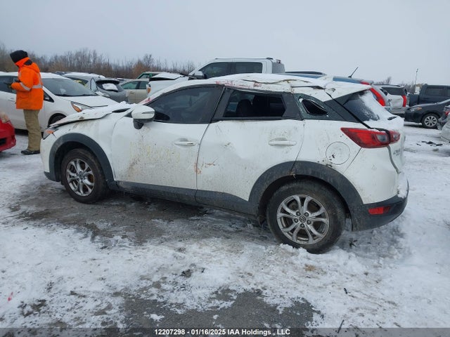 JM1DKFC70J1302181 Mazda CX-3