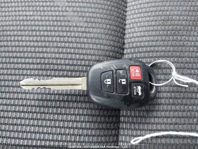 Toyota 2zr-fe 2015 2T1BURHE3FC405673 Image 11