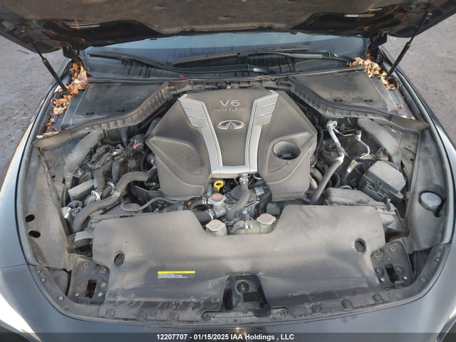 JN1FV7EL1HM700589 Infiniti Q60 Red Sport 400