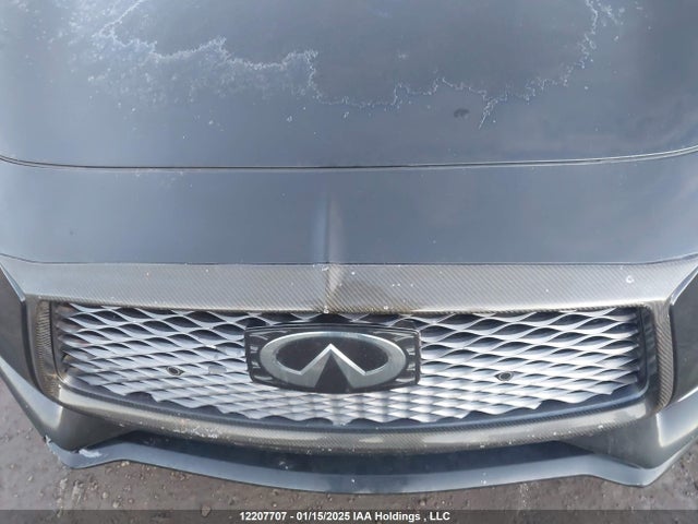 JN1FV7EL1HM700589 Infiniti Q60 Red Sport 400