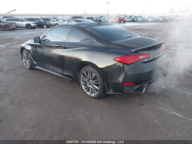 JN1FV7EL1HM700589 Infiniti Q60 Red Sport 400