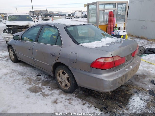 Продаж на аукціоні авто 2000 Honda Accord Ex, vin: 1HGCG566XYA815962, номер лоту: 12208001