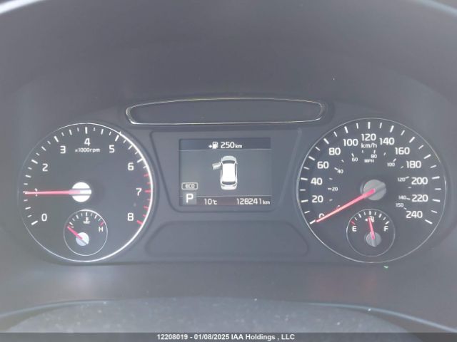 5XYPHDA30KG483235 KIA Sorento Ex/ex Sport