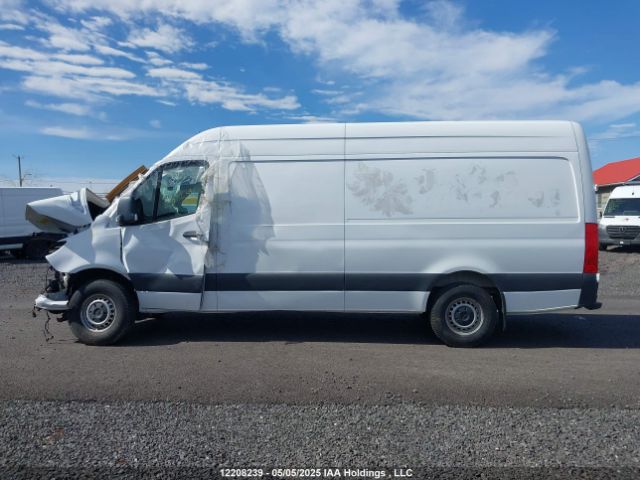 W1Y4NCHY4RP636824 Mercedes-Benz Sprinter 2500