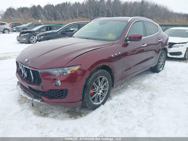 ZN661XUL6HX228218 Maserati m156d